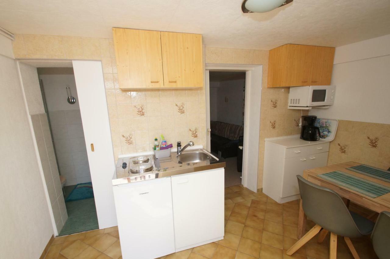 Ferienwohnung Schubert Sagard Exterior foto
